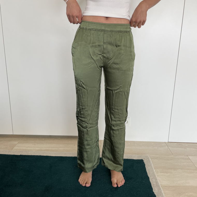 Zara Straight Green Pants