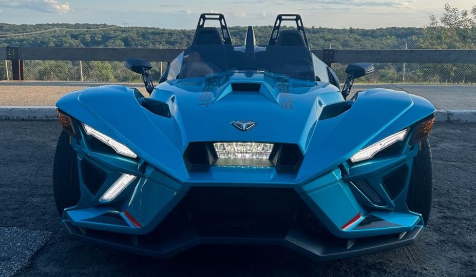 POLARIS SLINGSHOT R for rent near Plainfield, NJ