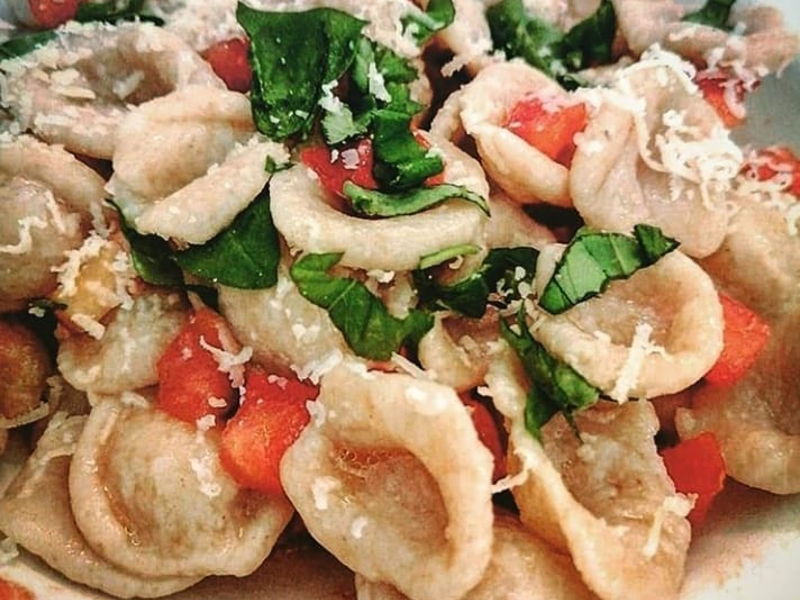 Kochkurse Acquaviva delle Fonti: Orecchiette, Focaccia und Tiramisu: 100 % apulisches Erlebnis