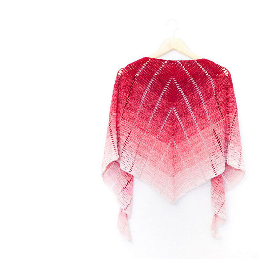 Raspberry croissant shawl