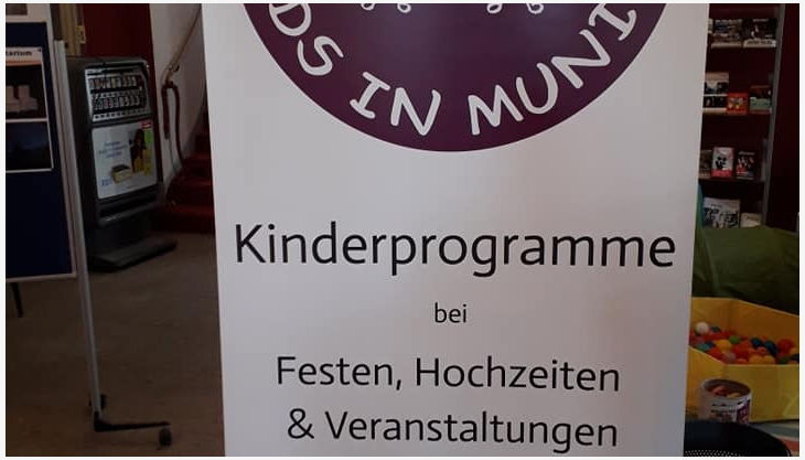 kids in munich schild