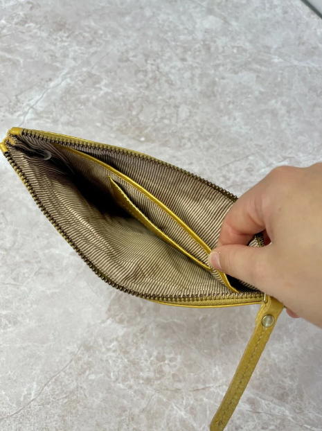Quality Full Grain Leather Purse/ Clutch. LE 3548 - Gold. Hide & Chic - Image 3