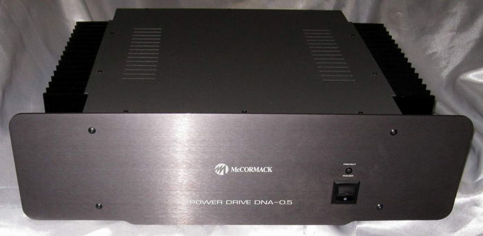 Mccormack dna-0.5 power amplifier