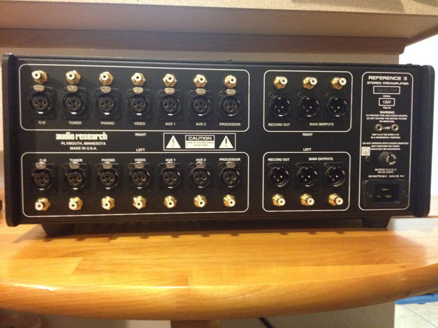 Audio Research Reference 3 Preamplifier