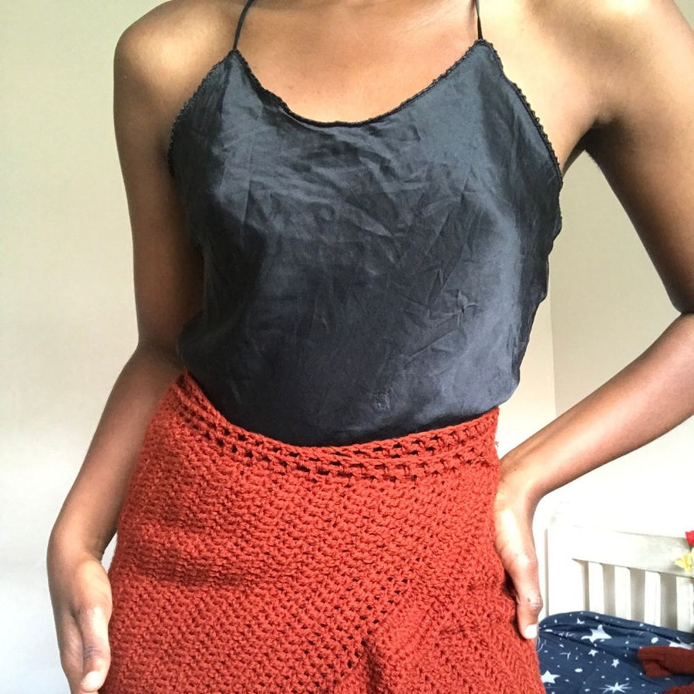 Wrap around crochet skirt pattern, crochet wrap skirt, crochet ruffle skirt, mini skirt pattern