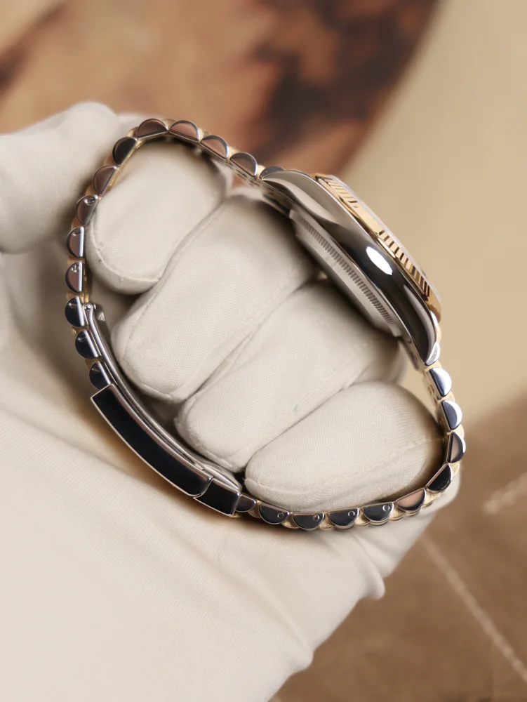 MoP Dial With Diamonds Jubilee Bracelet, image 4