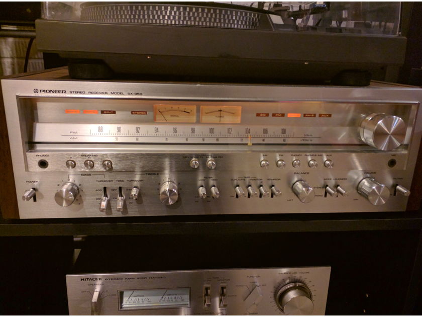 Pioneer SX-950 Monster receiver (Professionally restored and cleaned)