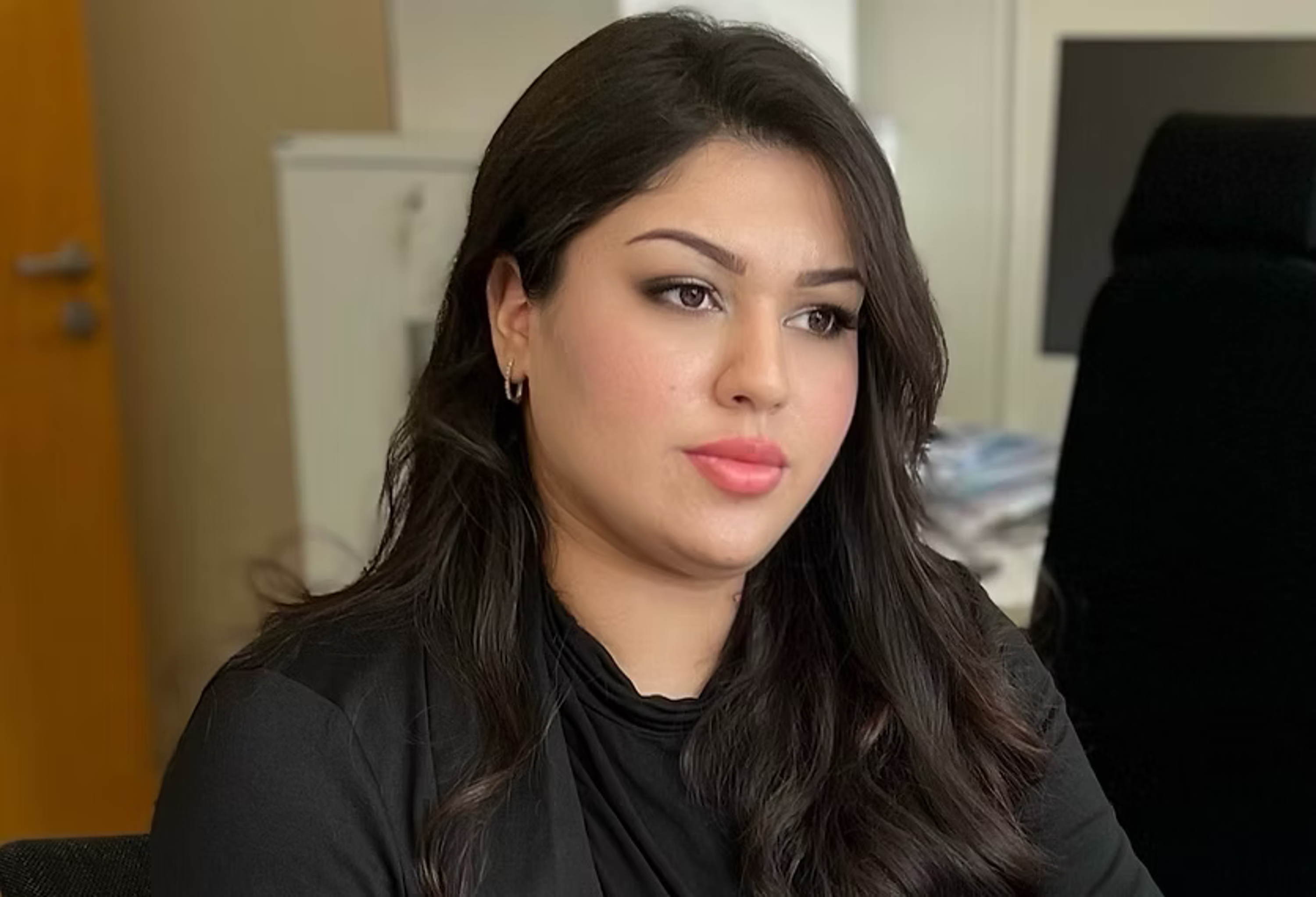 Lumina Mirza Abbas i praksis