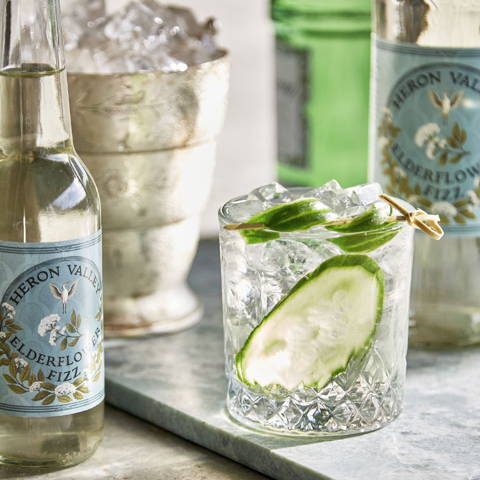 gin and elderflower cocktail