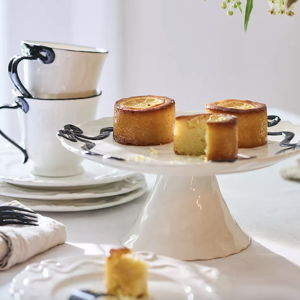 Benedita Bow Ceramic Stoneware Cake Stand