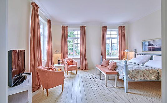  Hamburg
- Alle Zimmer sind individuell und stilvoll eingerichtet. © Michael Holz