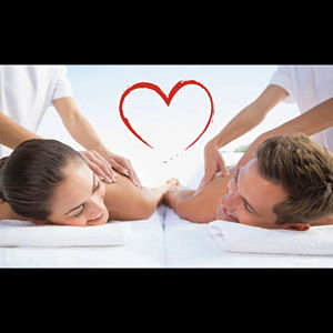 60-Minute Couples Massage