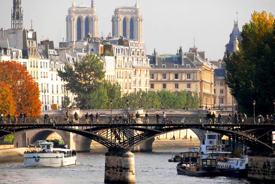 Paris 3-Course Gourmet Dinner and Sightseeing Seine River Cruise - photo 2