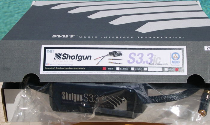 MIT Shotgun S3.3 rca 1M DEMO pair. Gen3 Half-Price, Lif...