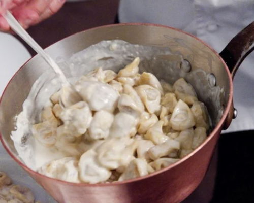 Esperienze gastronomiche Modena: Vi mostro come fare i veri tortellini