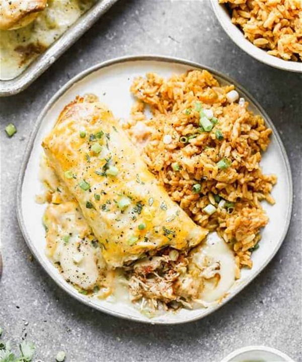 Photo of RESTAURANT Shredded Chicken Burrito (HEAT N' EAT)