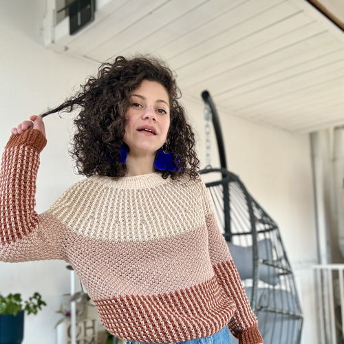 Padrão de crochê de suéter Medley: Libere sua criatividade com a técnica de crochê em mosaico!