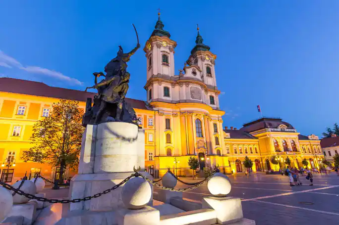 Transfer Budapest - Eger (Egerszalok), Private Airport Transfer