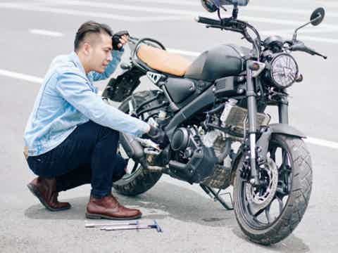 Stop Motorcycle Throttle Sticking with Motobriiz Cable Lube Kit