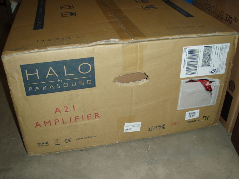 Halo by Parasound A21 New! Class A/AB Amplifier
