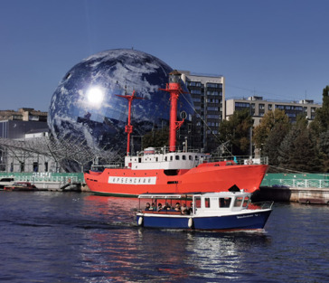 Весь Калининград с земли и воды: экскурсия на автобусе и кораблике