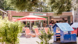 bistro außenansicht biergarten