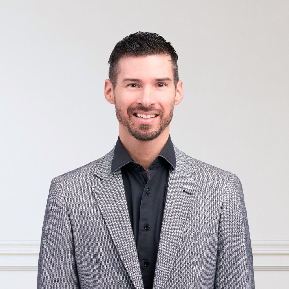 Jonathan Paradis