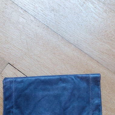 Blaues Leder-Portemonnaie