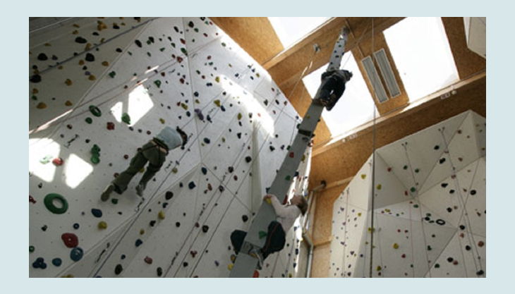 Kletter Kindergeburtstag Im Canyon Chorweiler Abwechslungsreich klettern laesst es sich im canyon chorweiler. kletter kindergeburtstag im canyon