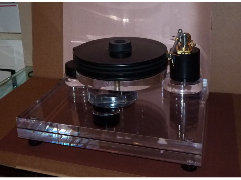 Nottingham 30th Anniversary  turntable with Odessey tonearm . State of the art combo