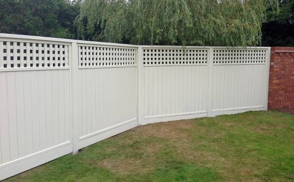 Painted Regal Deluxe Fence