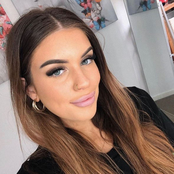 Niki P Brows Voucher