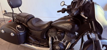 2018 INDIAN CHIEFTAIN DARK HORSE motorcycle for rent near Flagstaff, AZ