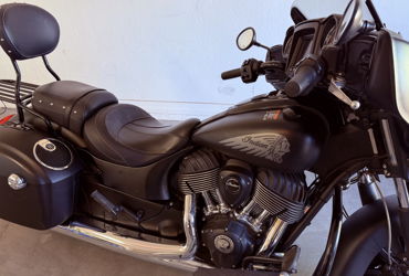 2018 INDIAN CHIEFTAIN DARK HORSE motorcycle for rent near Flagstaff, AZ