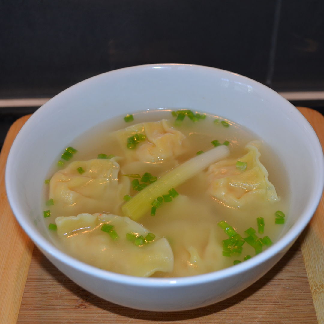 Date: 7 Feb 2020 (Fri)
6th Soup: Wonton Soup with Meat and Prawn Filling/Wantan Soup/馄饨/云吞/抄手/清汤 [209] [140.6] [Score: 9.0]