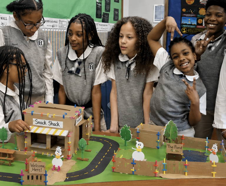 kids completing 3dux zoo challenge