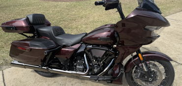 2024 HARLEY-DAVIDSON CVO ROAD GLIDE motorcycle for rent near Pensacola, FL