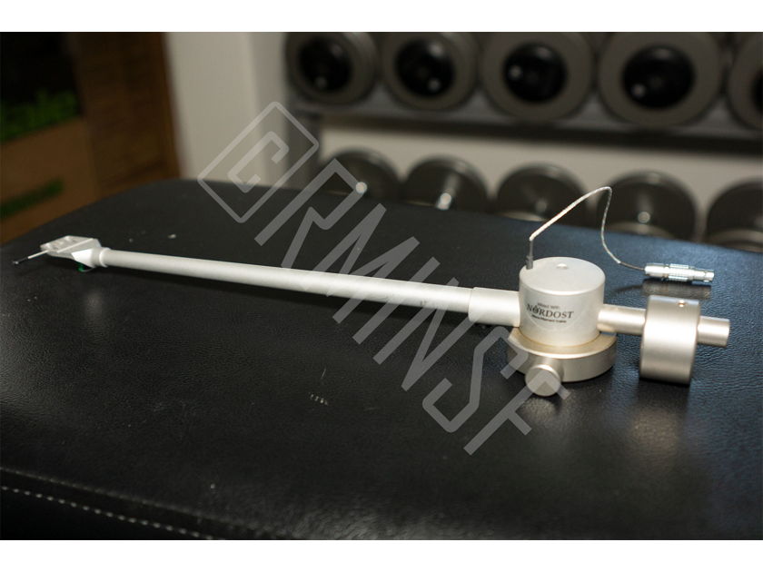 VPI Industries JMW-12.6 Actually a 12.7 wand w/Nordost Wiring