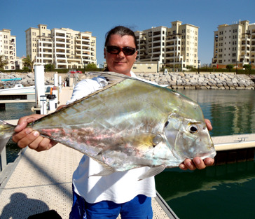 Глубоководная рыбалка в Дубае
