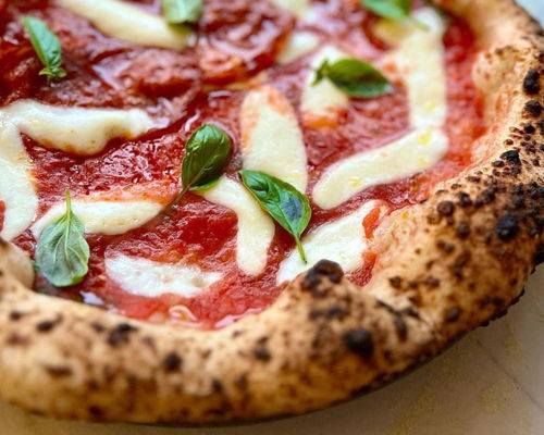 Corsi di cucina Civitavecchia: Esperienza culinaria: Pizza in forno 