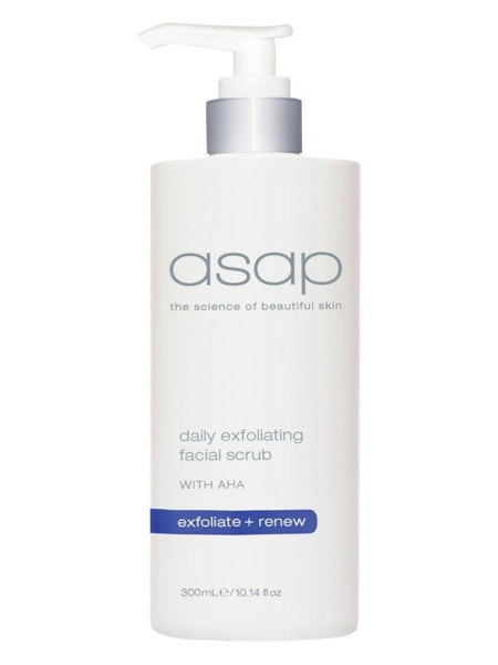 DAILY EXFOLIATING FACIAL SCRUB 300ml 50% More For The Price Of 200ml