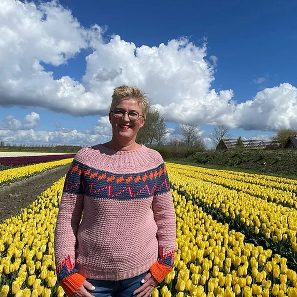 Solveig sweater and Signe sweater crochet patterns by teacher Sas