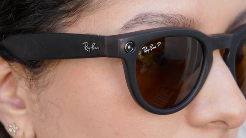 A woman wearing sunglasses.