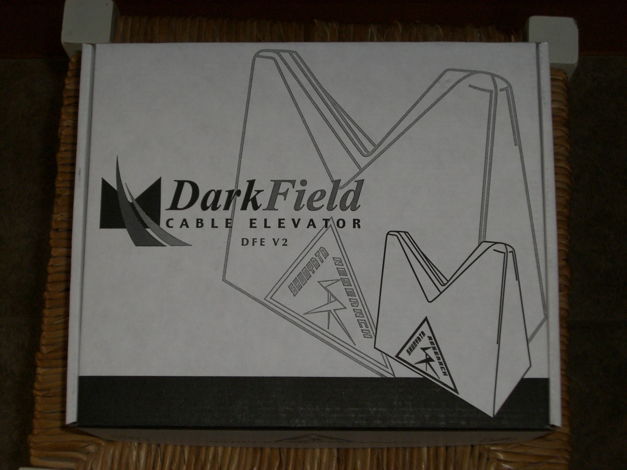 Shunyata Research Dark Field Cable Elevators V2 Cable E...