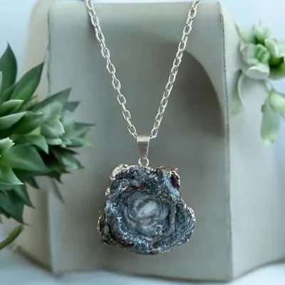 Agate Rough Pendant - Includes Chain