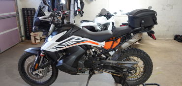 2020 KTM 790 ADVENTURE R motorcycle for rent near Columbia, TN