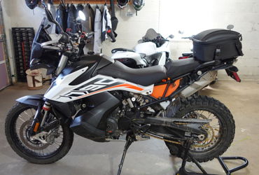 2020 KTM 790 ADVENTURE R motorcycle for rent near Columbia, TN