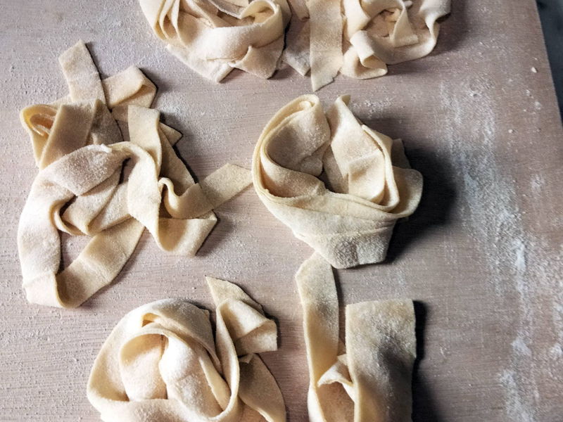 Cours de cuisine Lucques: Saveurs de Toscane : pâtes faites à la main et tiramisù