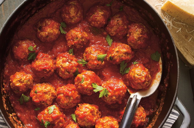 Meatballs in Tomato Sauce (The Best)