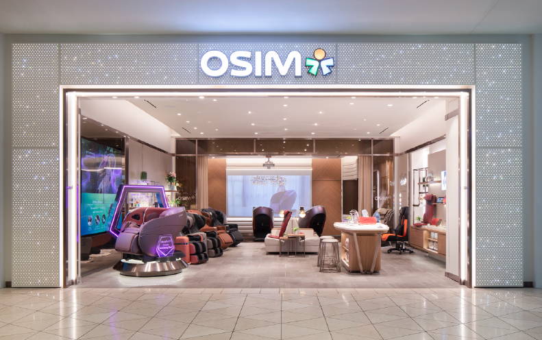 OSIM Massage Chair Westfield Valley Fair store location in San Jose California USA